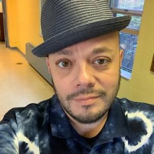 Meet your Posher, Nef